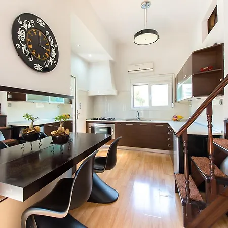 Amazing 300 Meters From The Old Town Apartament Rhodes City